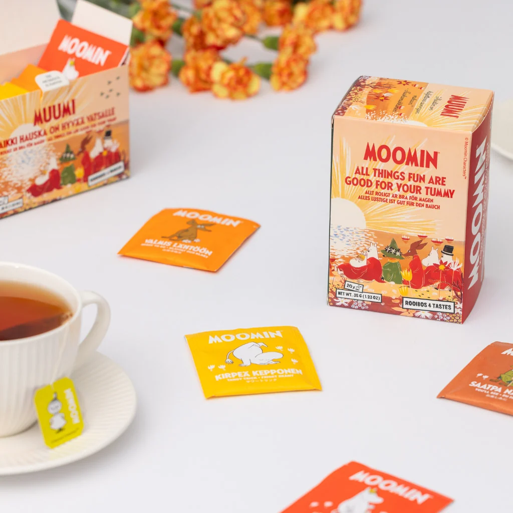 all-things-fun-are-good-for-your-tummy-new-design-moomin-tea-four-flavors-of-rooibos-729.jpg All Things Are Good Moomins Theezakjes
